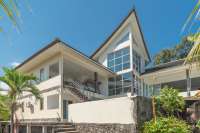 Large Contemporary Family Villa Ocean View