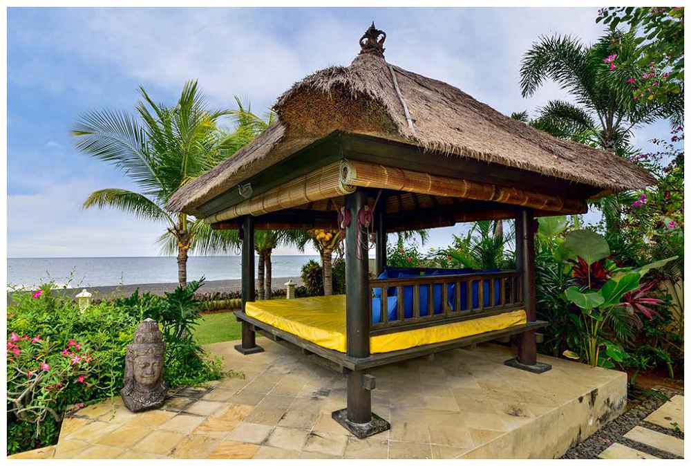 Picture Of Bali Villa Building Gazebo