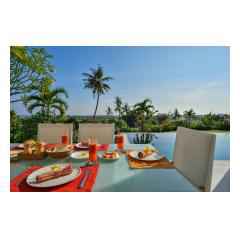 Dining At The Villa - Bali Villa Building and Development - Palm Living Bali