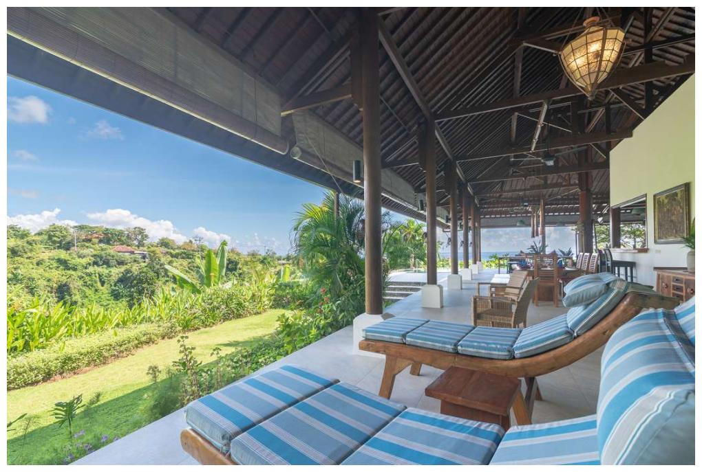 Rental North Bali Cengkeh Sunbeds