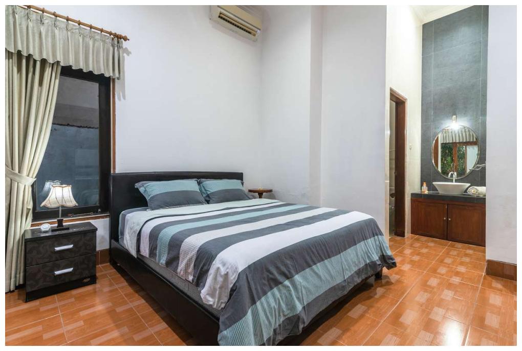 Villa Alera Bed Bath Room19
