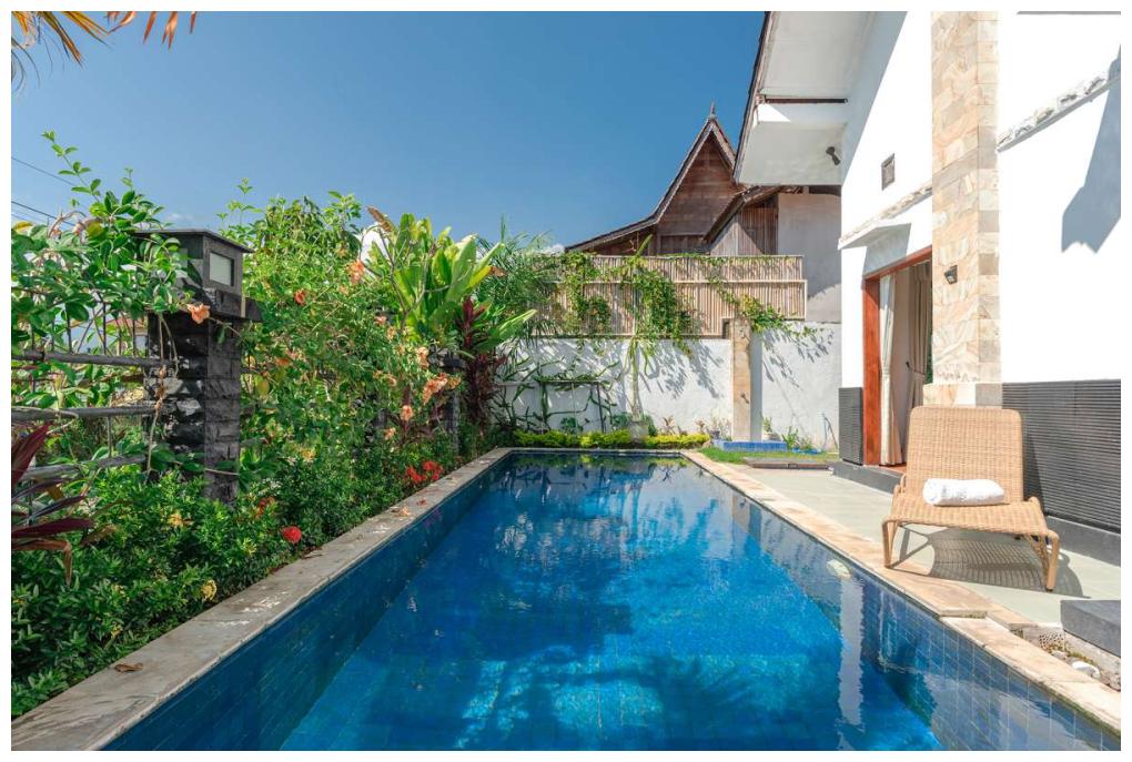 Villa Alera Exterior 5
