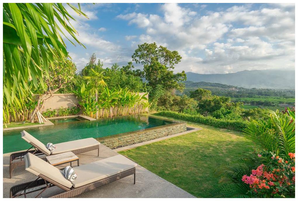 Villa Bula Exterior Pool View