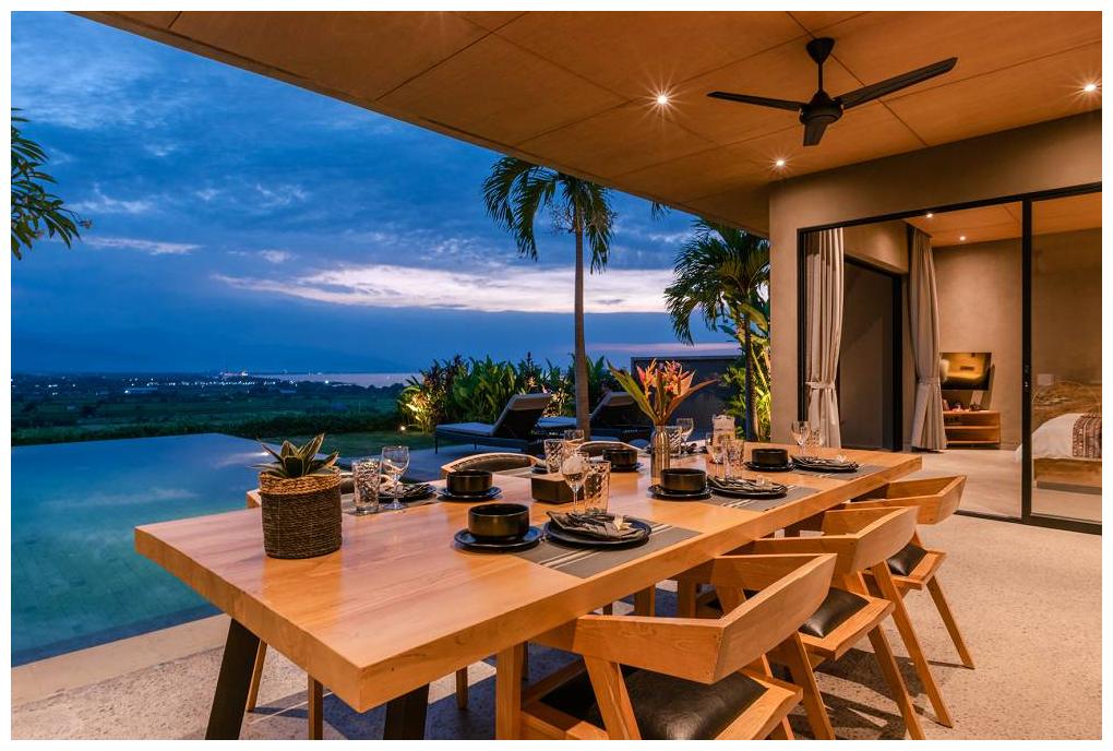 Villa Bula Interior Twilight Dining