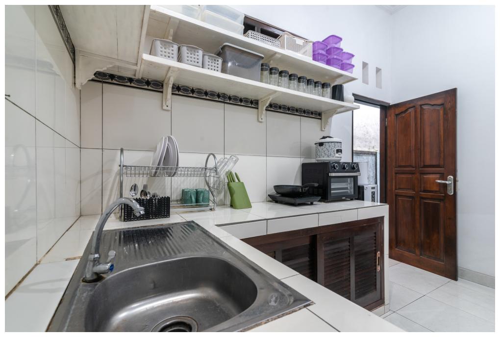 Villa Gunvia Rental Kitchen