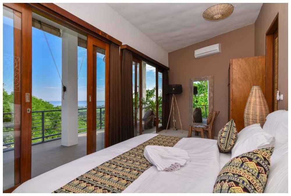 Villa Kapal Rental Bedroom View Three