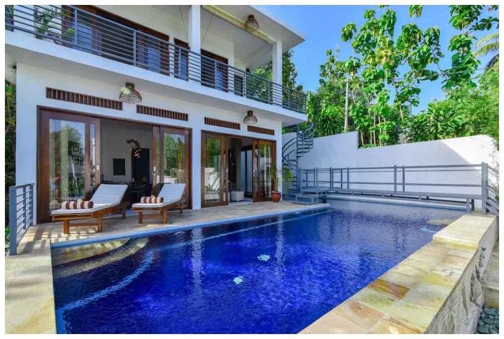 Villa Kapal Rental Pool And Terrace