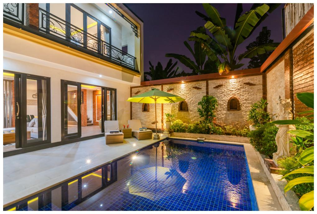 Villa Mozart Rental Night Pool
