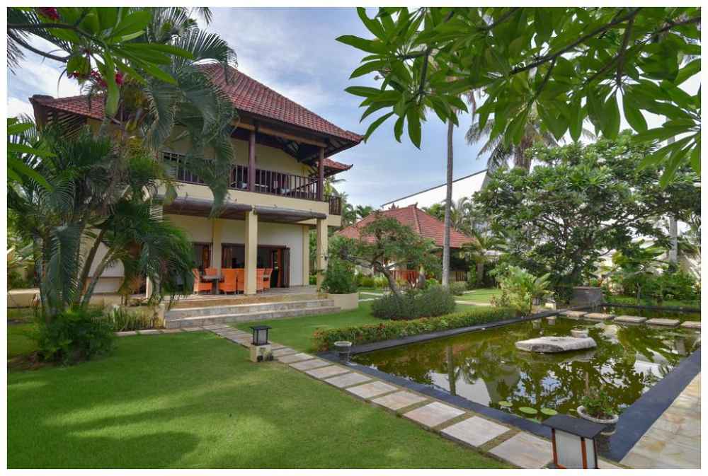 Villa Singkenken Bali Fish Pond