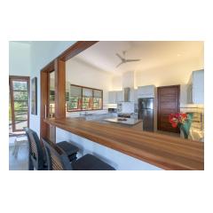 Cengkeh Bar - Palm Living Bali Long Term Villa Rentals