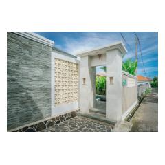  Rik3004 - Palm Living Bali Long Term Villa Rentals