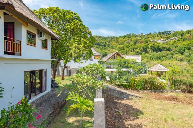 Hillside Land with stunning view near Lovina