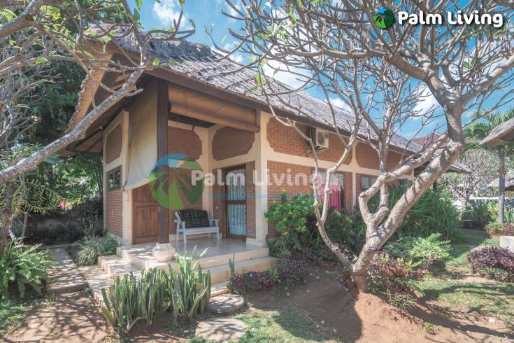 Charming Beachfront Close to Lovina