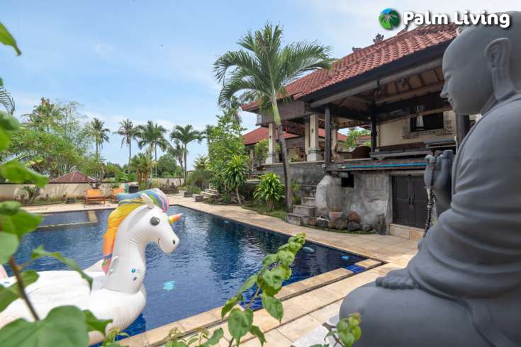 Villa With Balinese Design For Sale