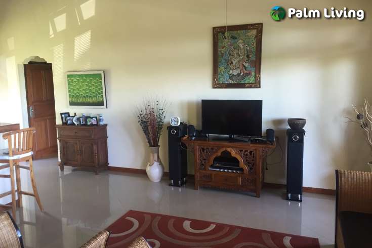 Hillside Villa In Kayuputih For Sale