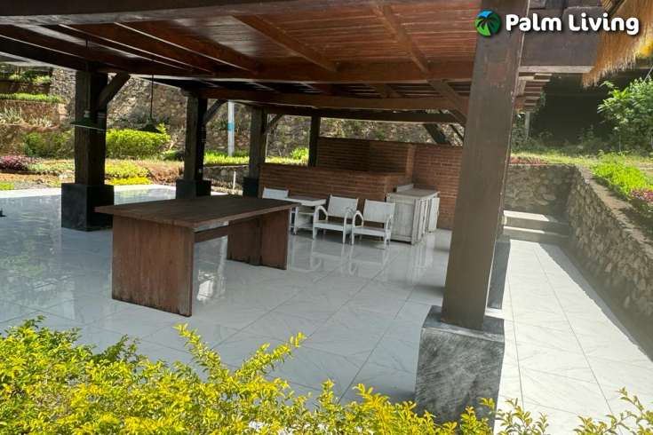 Land plot with Small Two Storey House