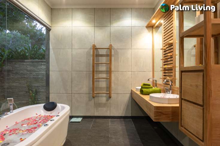 Luxury Villa Built on Large Land Plot