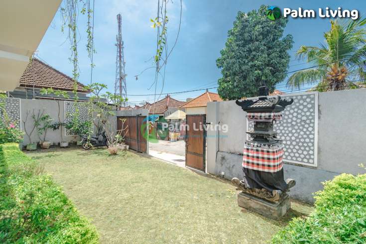 Minimalist House in Singaraja for Sale