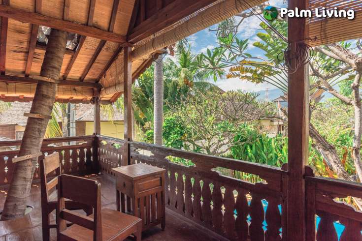 Beachfront Villa Complex in Central Lovina