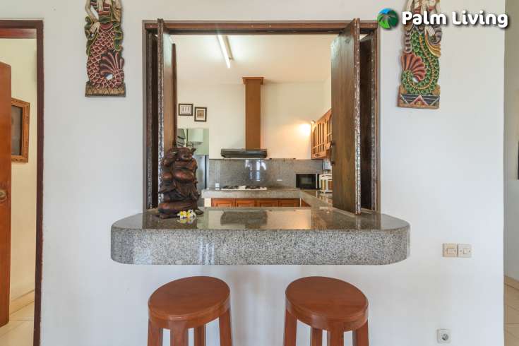 Tasteful Beachfront Villa with Guest House