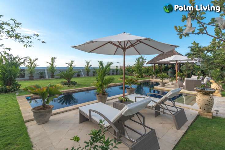 Luxury Modern Bali Beachfront Villa