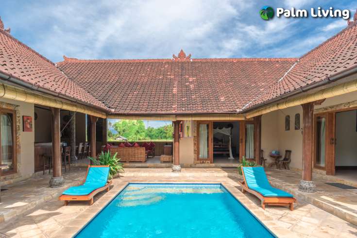 Stunning Villa for sale in Lovina