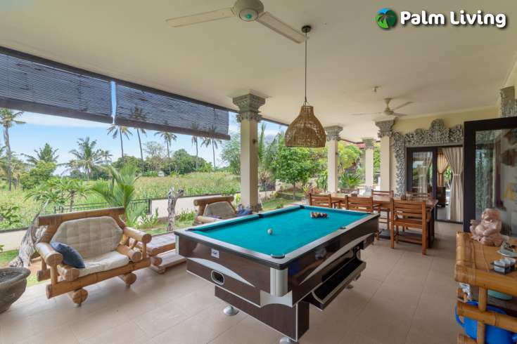 Villa With Balinese Design For Sale