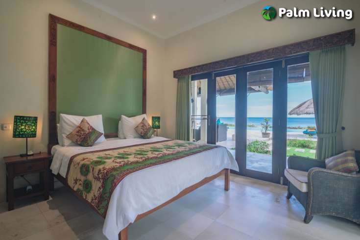 Beautiful Beachfront Villa for Sale