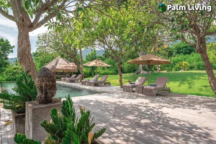 A Dream Villa with Beautiful Garden