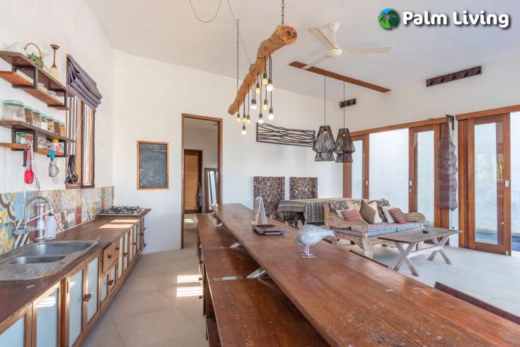 Unique Shape Villa in the Hills