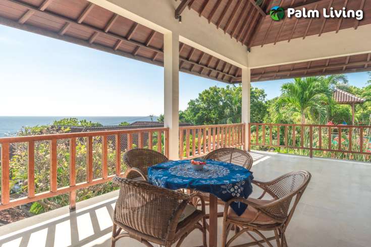 Serene Villa overlooking to the Ocean