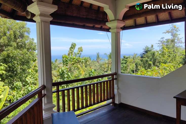 Two Bedroom Hillside Villa with Garden