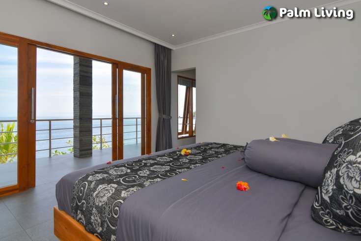 Beachfront  Villa Nearby Lovina