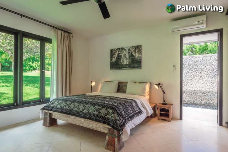 A Dream Villa with Beautiful Garden