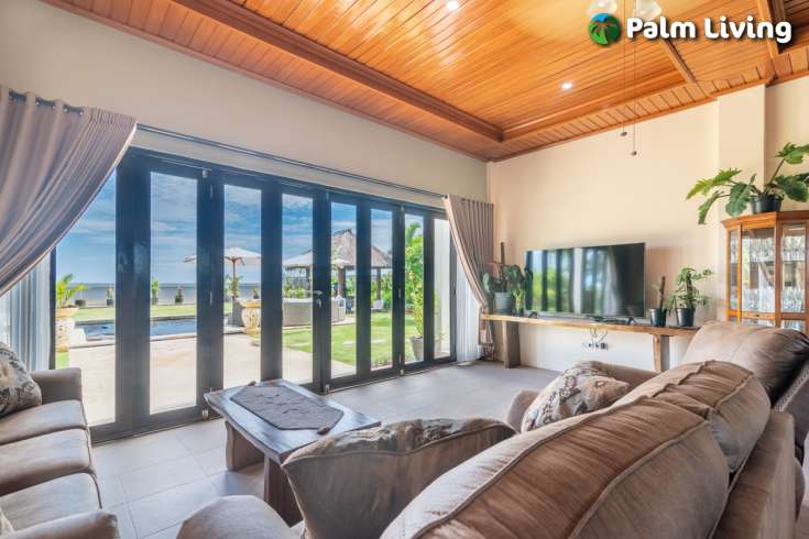 Luxury Modern Bali Beachfront Villa