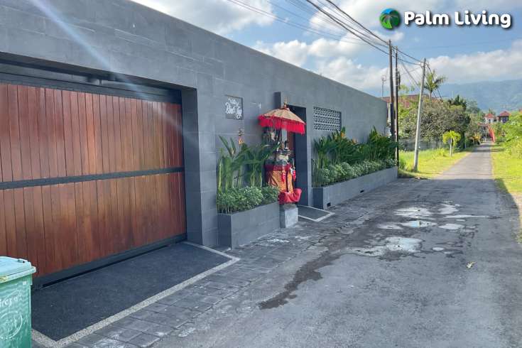 Modern Villa in Central Lovina for Sale