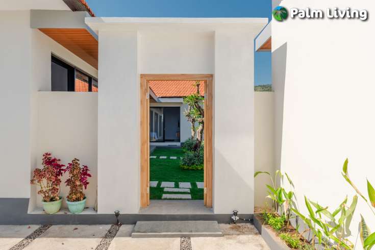 Family Villa for Sale in Lovina