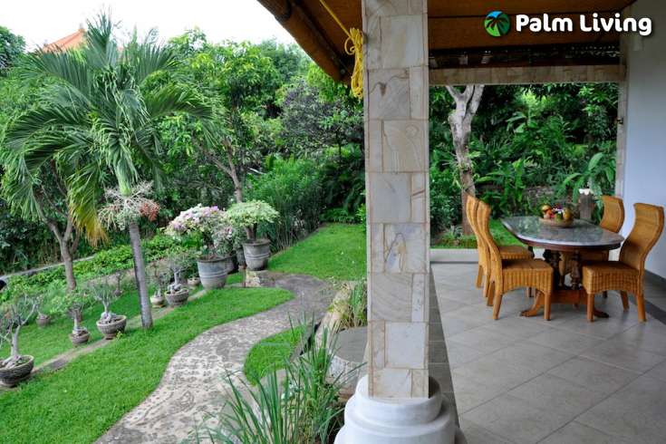 Spacious Hillside Villa in Kayuputih