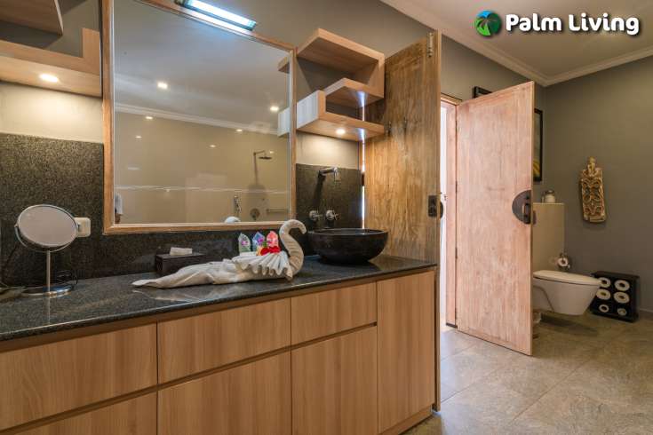 Beachfront villa with two joglo for sale
