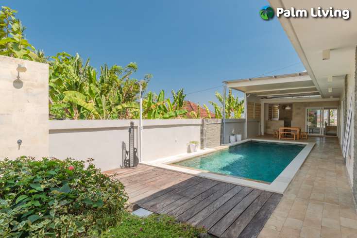 Cozy Two Bedroom House with Pool