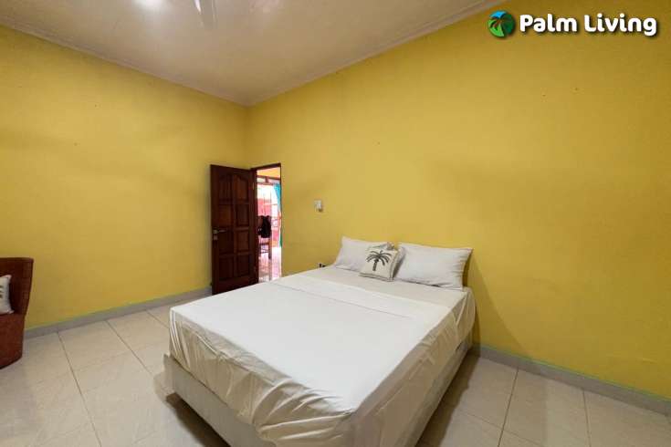 Minimalist House for Sale in Central Lovina