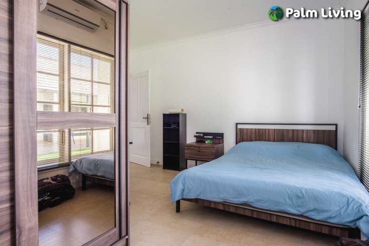 Villa for Sale with Stunning Views