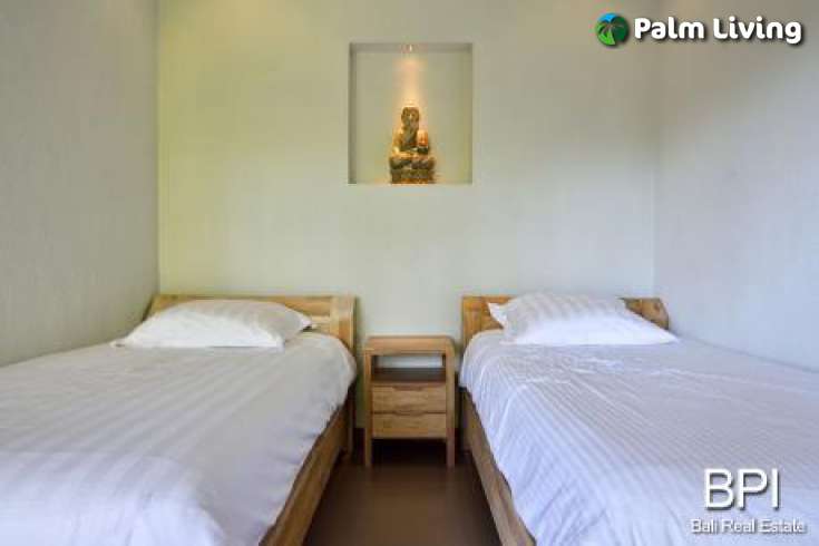 Freehold Hotel In Lovina For Sale