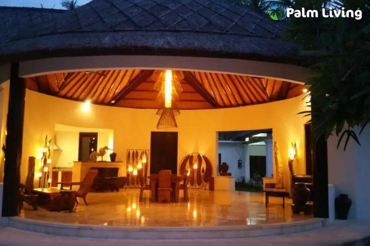 Beachfront Villa In Brongbong Bali For Sale