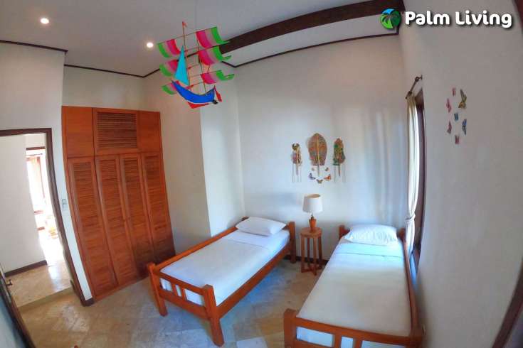Secluded Seafront 3 Villa Estate