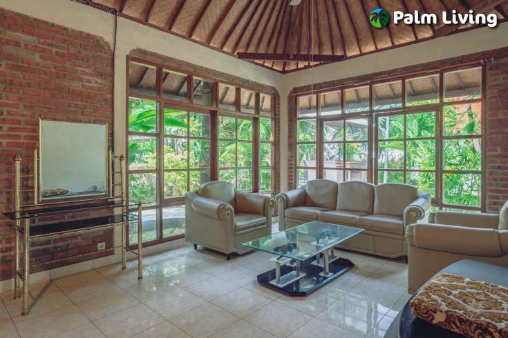 Spacious Garden Villa for Sale