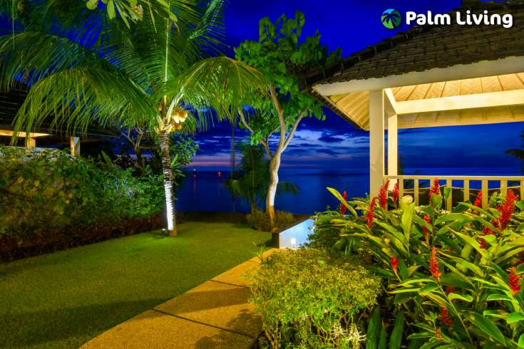 Beachfront Villa  In Pemaron For Sale