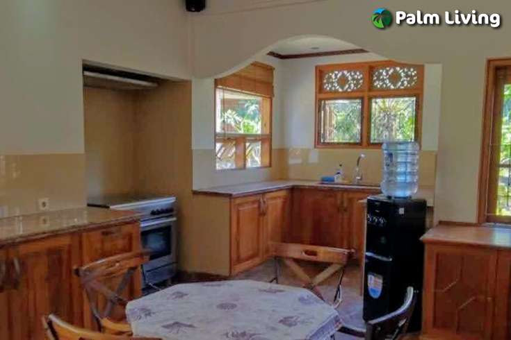 Spacious Garden Villa in Kediri for Sale