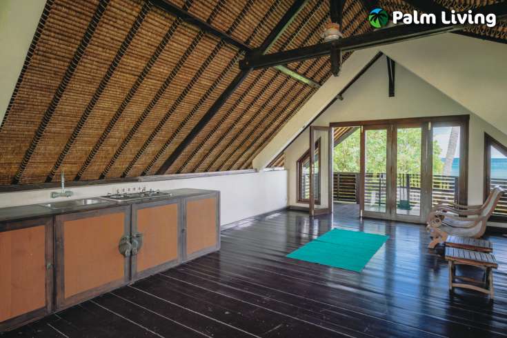 Beautiful Beachfront Villa for Sale