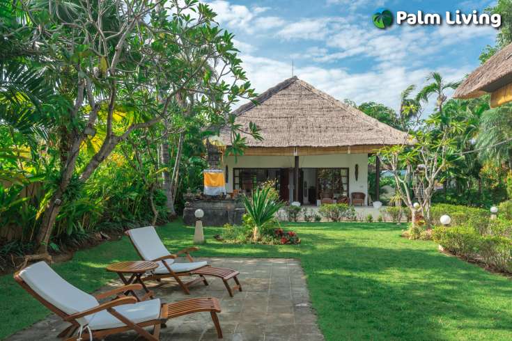 Beautiful Five Bedrooms Beachfront Villa